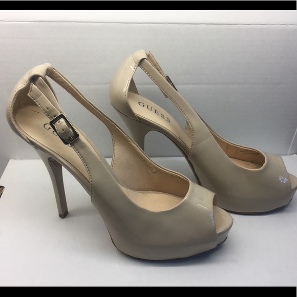 Guess Heels - Picture 1 of 4